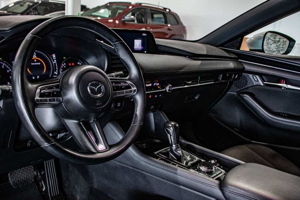 2019 Mazda 3 Sport AWD CARPLAY CAMERA KEYLESS VOLANT CHAUFFANT in Montréal, Quebec - 17 - w1024h768px