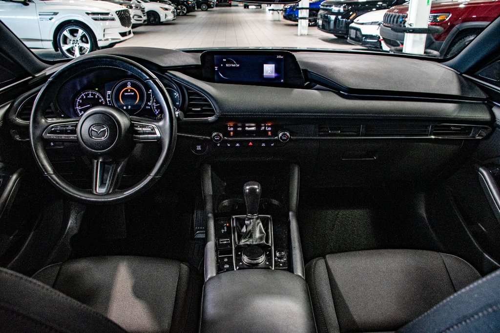 2019 Mazda 3 Sport AWD CARPLAY CAMERA KEYLESS VOLANT CHAUFFANT in Montréal, Quebec - 3 - w1024h768px