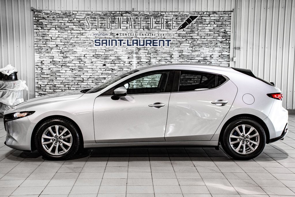 2018 Mazda 3 Sport GS AWD CECI EST UN 2019 AU PRIX D'UN 2018 in Montréal, Quebec - 12 - w1024h768px