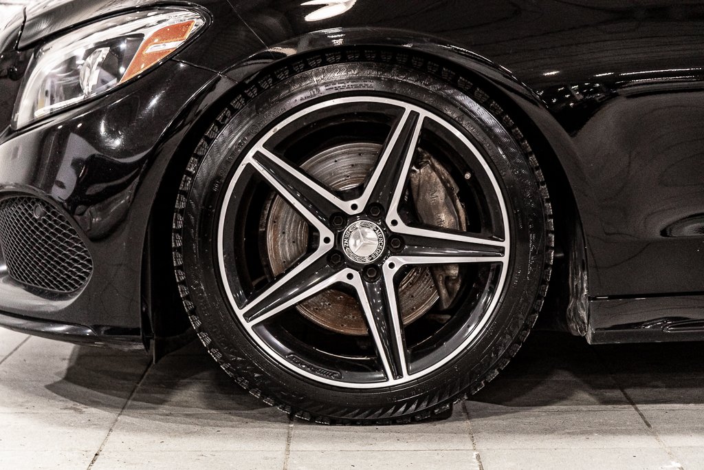 2017 Mercedes-Benz C-Class C 300 4MATIC CUIR TOIT PANORAMIQUE NAVI AMG PACK in Montréal, Quebec - 3 - w1024h768px