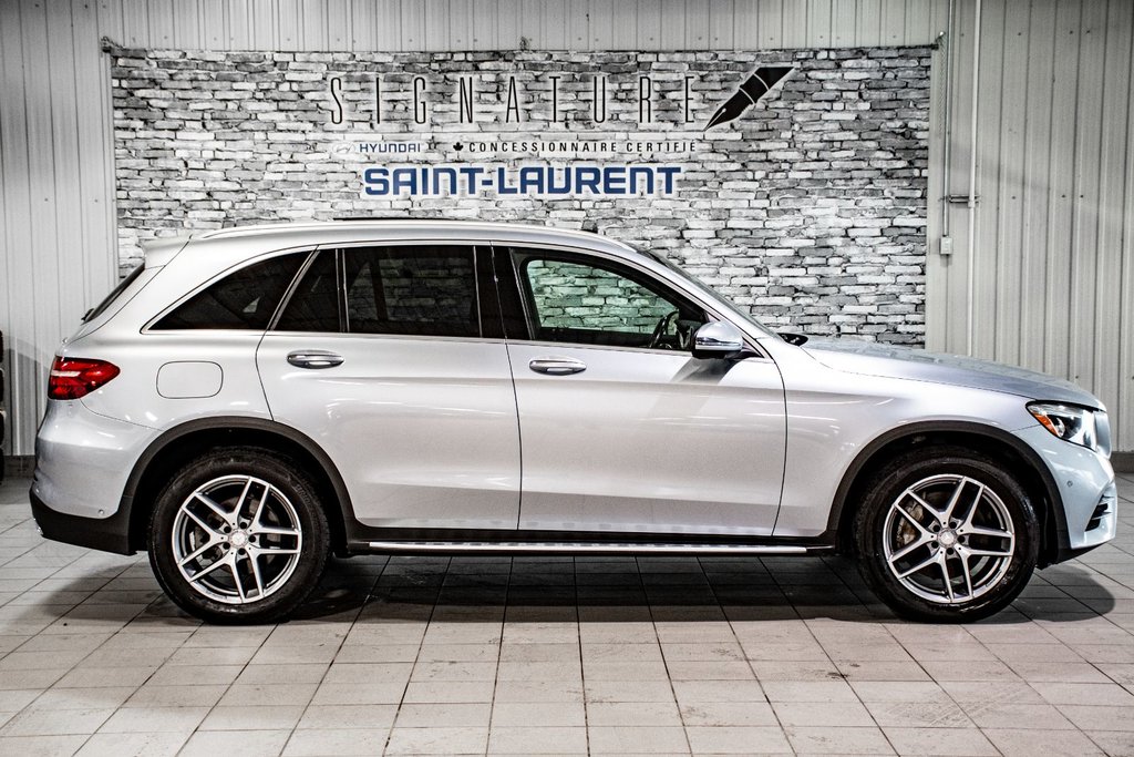 2016 Mercedes-Benz GLC 300 4MATIC TOIT PANORAMIQUE CUIR NAVIGATION in Montréal, Quebec - 13 - w1024h768px