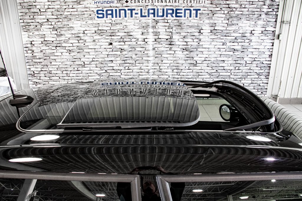 2024 MINI 5 Door COOPER TOIT OUVRANT NAVIGATION CAM CUIR in Montréal, Quebec - 11 - w1024h768px