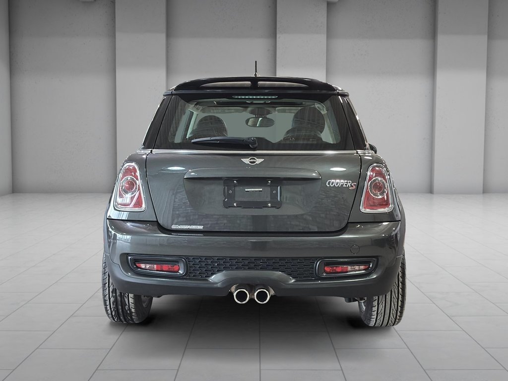 MINI COOPER S HARDTOP TOIT HARMAN KARDON CUIR MAGS 2012 à Montréal, Québec - 7 - w1024h768px