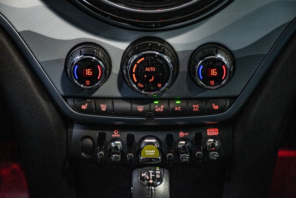 2023 MINI Countryman COOPER SE AWD HYBRID CUIR TOIT PANO HARMAN/KARDON in Montréal, Quebec - 29 - w1024h768px