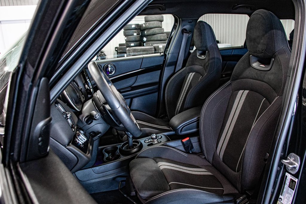 2023 MINI Countryman COOPER S SHADOW EDITION COOPER WORKS HARMAN/KARDON in Montréal, Quebec - 22 - w1024h768px