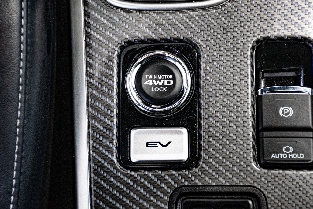 2019 Mitsubishi OUTLANDER PHEV GT AWD HYBRIDE TOIT CUIR SIEGES CHAUFFANTS in Montréal, Quebec - 39 - w1024h768px