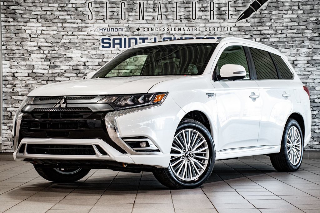 2019 Mitsubishi OUTLANDER PHEV GT AWD HYBRIDE TOIT CUIR SIEGES CHAUFFANTS in Montréal, Quebec - 1 - w1024h768px