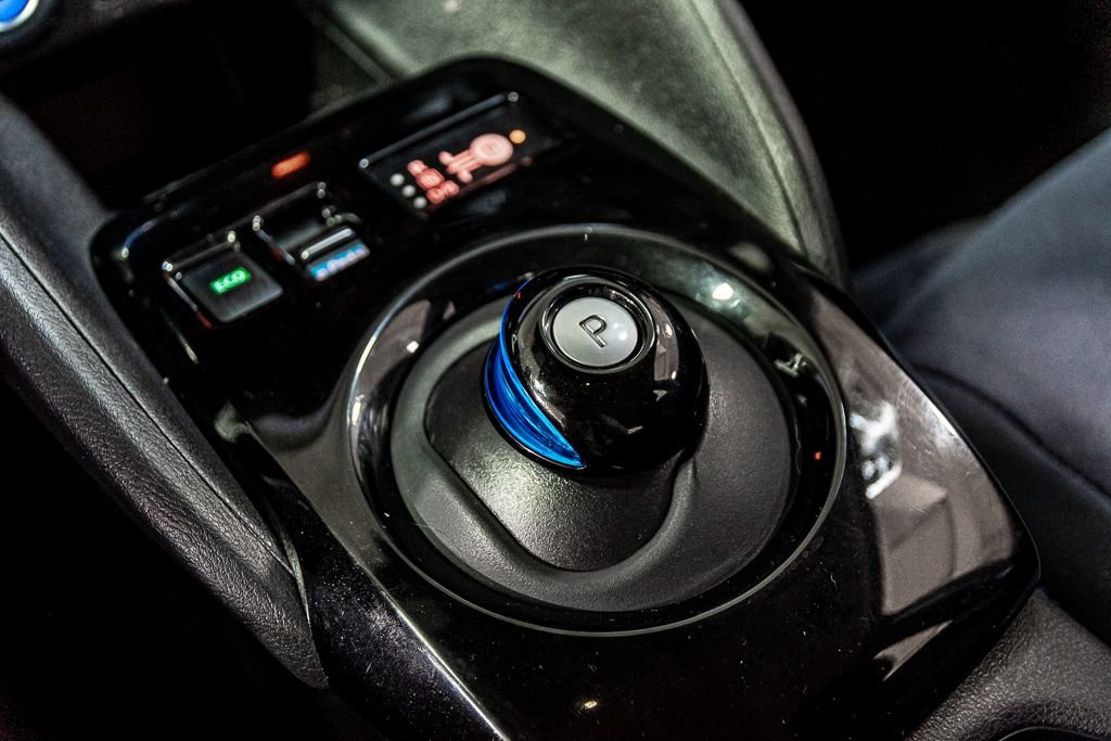 Nissan LEAF SV ELECTRIQUE GPS CAMERA CRUISE ADAPTATIF 2019 à Montréal, Québec - 33 - w1024h768px