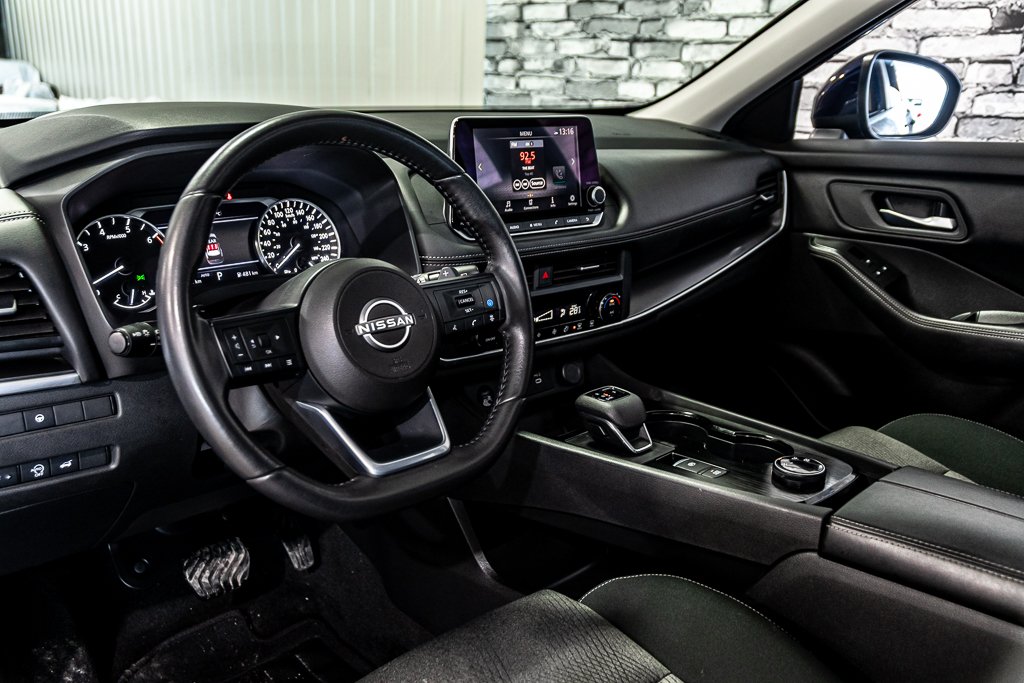 Nissan Rogue SV TOIT OUVRANT SIEGES CHAUFFANTS CARPLAY ANDROID 2024 à Montréal, Québec - 16 - w1024h768px