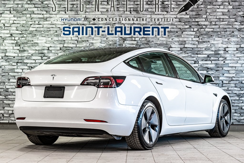 Tesla Model 3 CUIR RWD TOIT PANORAMIQUE CAMERA 2023 à Montréal, Québec - 13 - w1024h768px