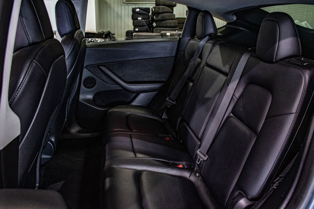 2022 Tesla Model Y LONG RANGE DUAL AWD MOTORS CUIR TOIT PANO NAV in Montréal, Quebec - 16 - w1024h768px