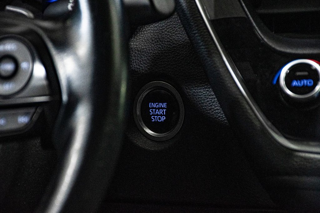 Toyota Corolla SE SIÈGES CHAUFFANTS CAMERA PHARE A DEL 2020 à Montréal, Québec - 28 - w1024h768px