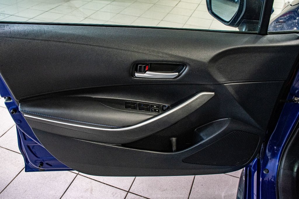 Toyota Corolla SE SIÈGES CHAUFFANTS CAMERA PHARE A DEL 2020 à Montréal, Québec - 19 - w1024h768px