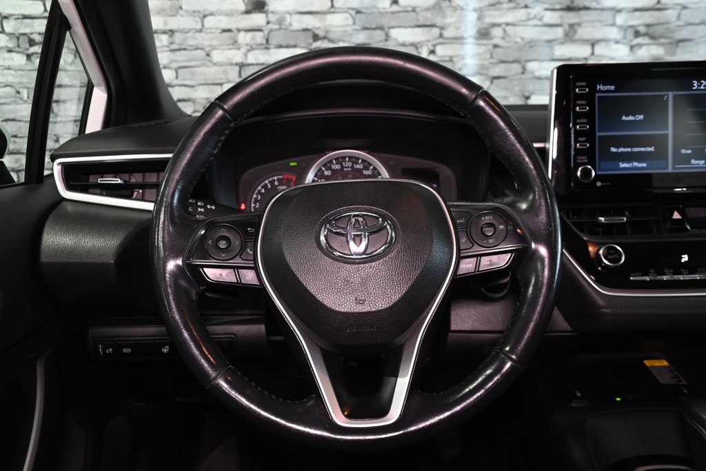 2021 Toyota Corolla SE TOIT OURANT CAMERA SIEGES CHAUFFANTS MAGS in Montréal, Quebec - 33 - w1024h768px