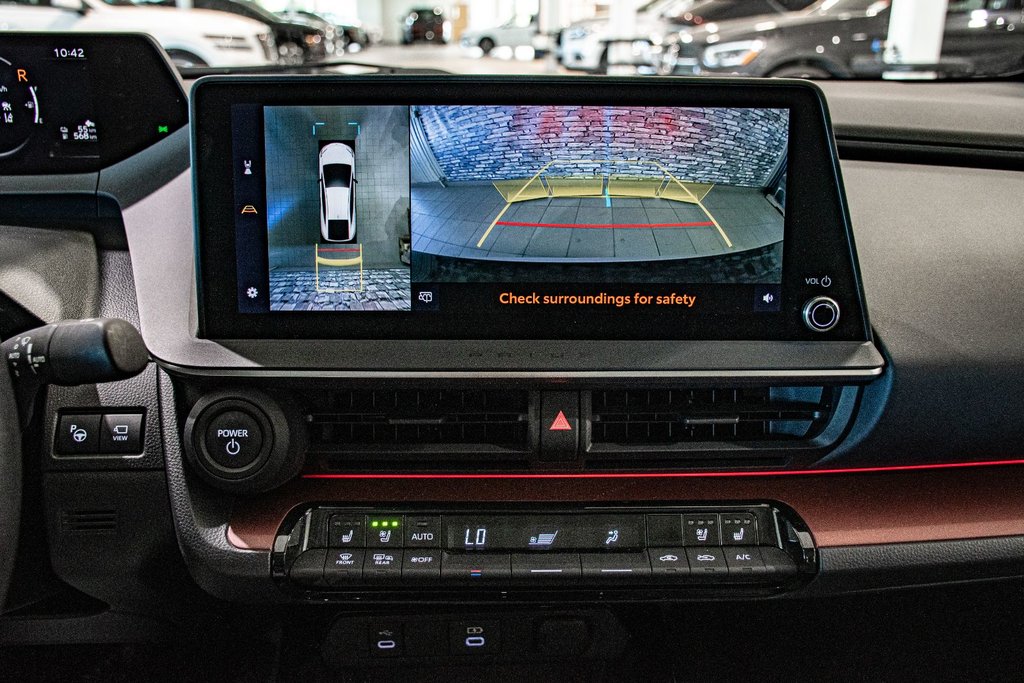 Toyota PRIUS PRIME XSE TOIT VITRÉ CAMERA 360 CUIR CARPLAY KEYLESS 2023 à Montréal, Québec - 28 - w1024h768px