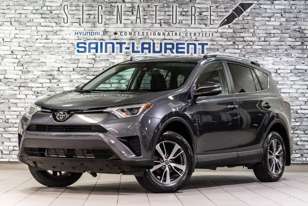 Toyota RAV4 LE AWD A/C SIEGES CHAUFFANTS CAMERA BLUETOOTH 2018 à Montréal, Québec - 1 - w1024h768px