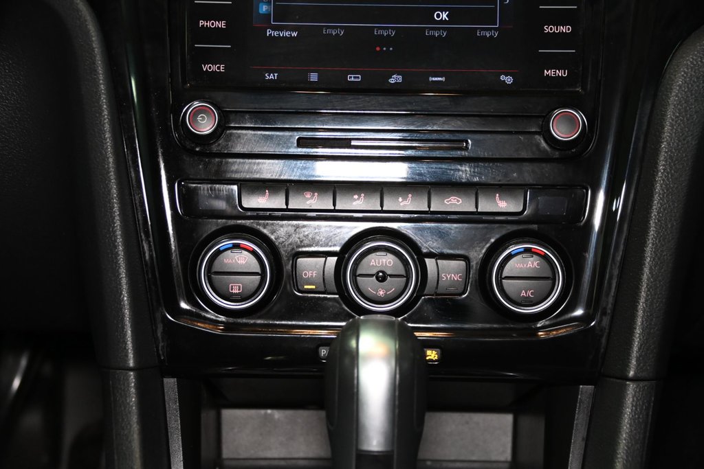 Volkswagen Passat HIGHLINE TOIT OUVRANT CAMERA SIEGES CHAUFFANT MAGS 2021 à Montréal, Québec - 38 - w1024h768px