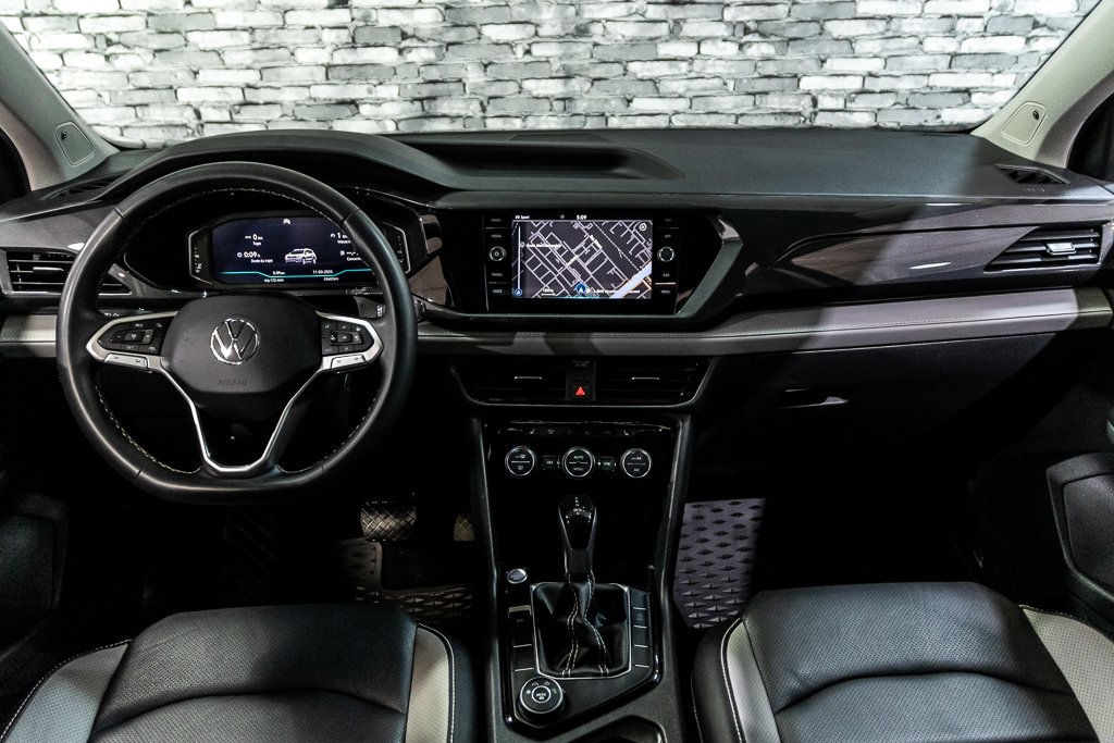 Volkswagen Taos HIGHLINE TOIT PANORAMIQUE CARPLAY NAVI CUIR MAGS 2023 à Montréal, Québec - 7 - w1024h768px