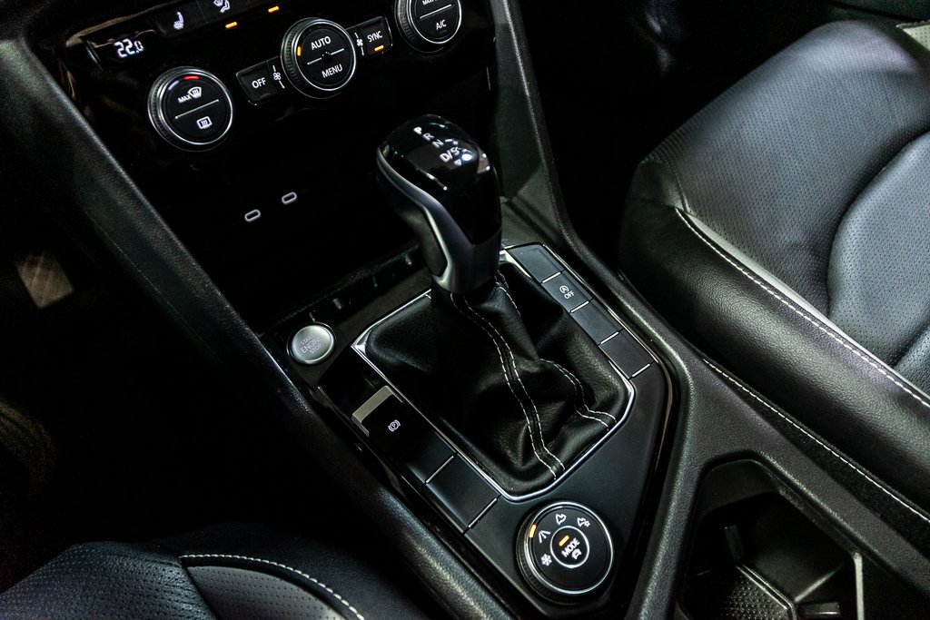 Volkswagen Taos HIGHLINE TOIT PANORAMIQUE CARPLAY NAVI CUIR MAGS 2023 à Montréal, Québec - 31 - w1024h768px