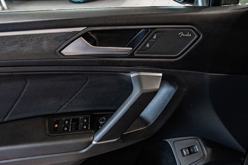 2018 Volkswagen Tiguan HIGHLINE R-LINE AWD TOIT OUVRANT NAVIGATION CUIR in Montréal, Quebec - 24 - w1024h768px