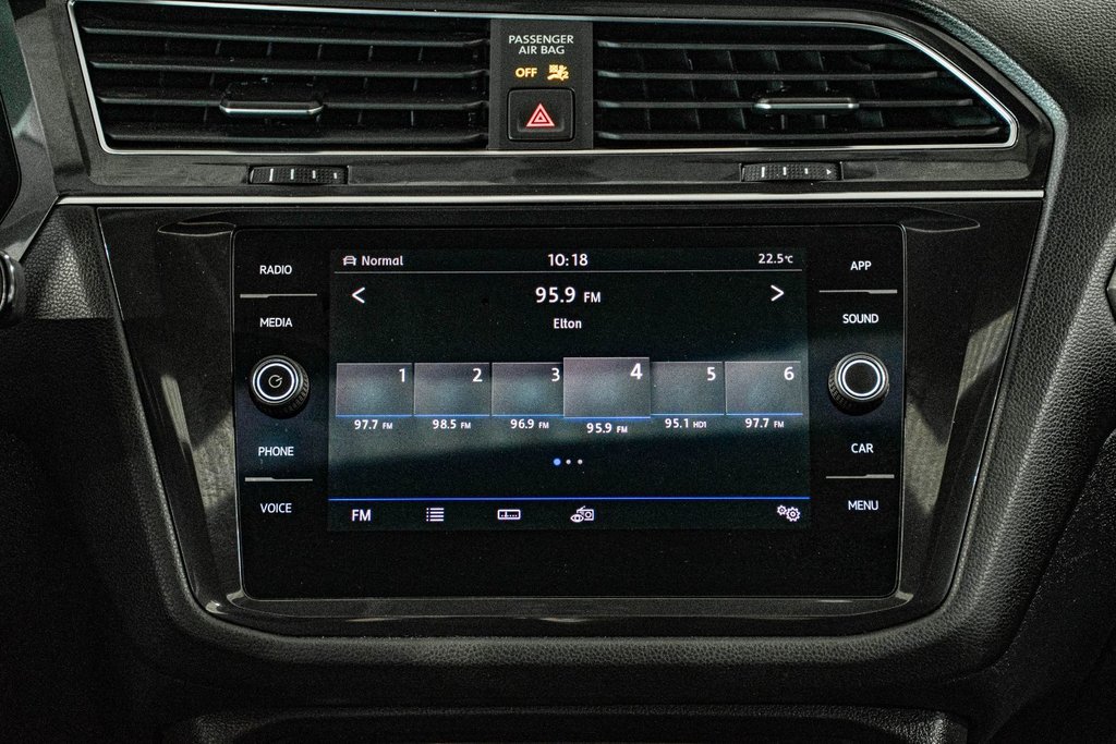 Volkswagen Tiguan COMFORTLINE AWD SIEGES CHAUFFANTS CUIR CAMERA MAGS 2019 à Montréal, Québec - 25 - w1024h768px