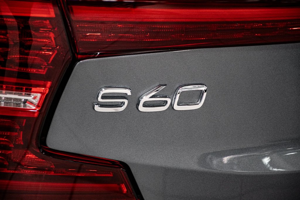 Volvo S60 R-DESIGN POLESTAR 316HP BOWER & WILKINS 2019 à Montréal, Québec - 17 - w1024h768px