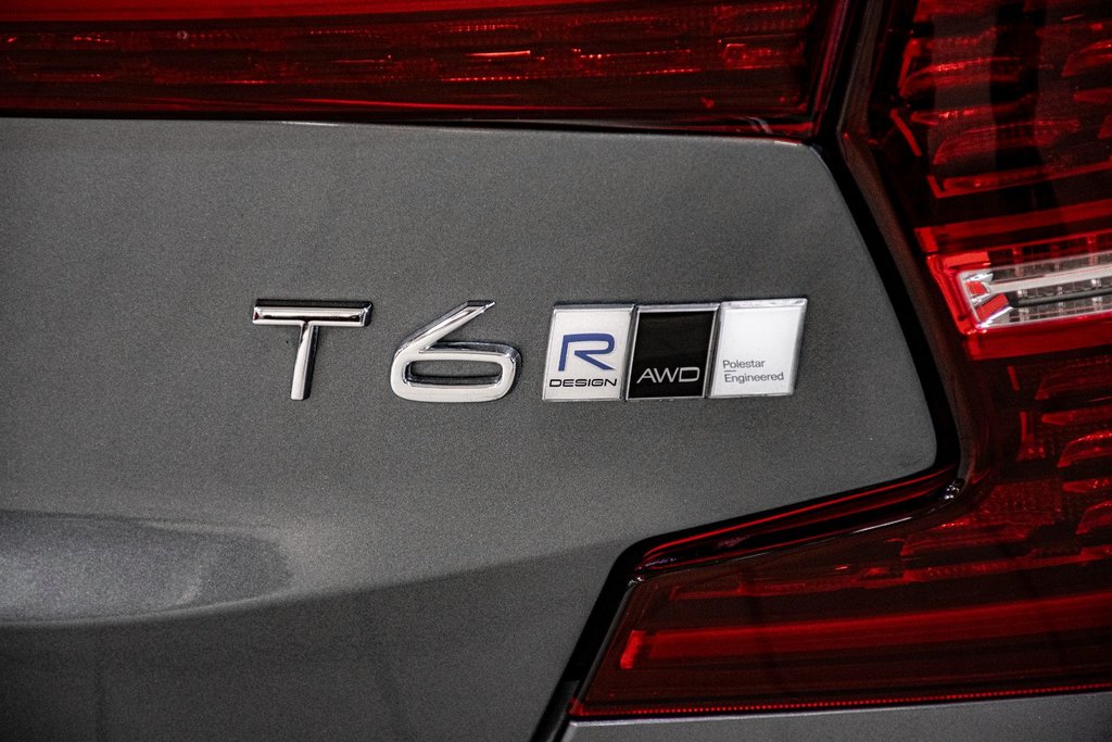 Volvo S60 R-DESIGN POLESTAR 316HP BOWER & WILKINS 2019 à Montréal, Québec - 18 - w1024h768px