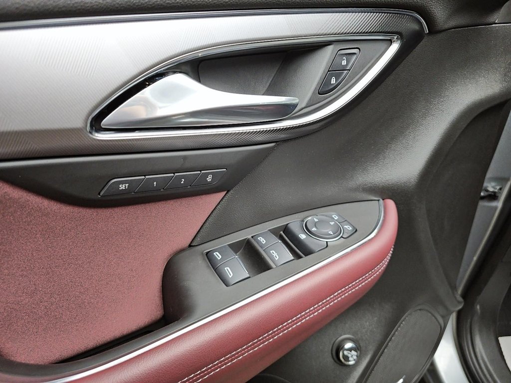 Buick Envision  2024 à Jonquière, Québec - 12 - w1024h768px