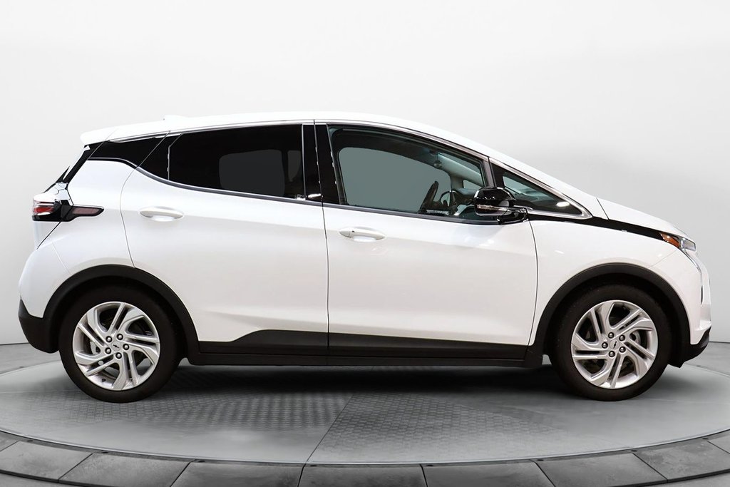 2023 Chevrolet Bolt EV in Sept-Îles, Quebec - 8 - w1024h768px