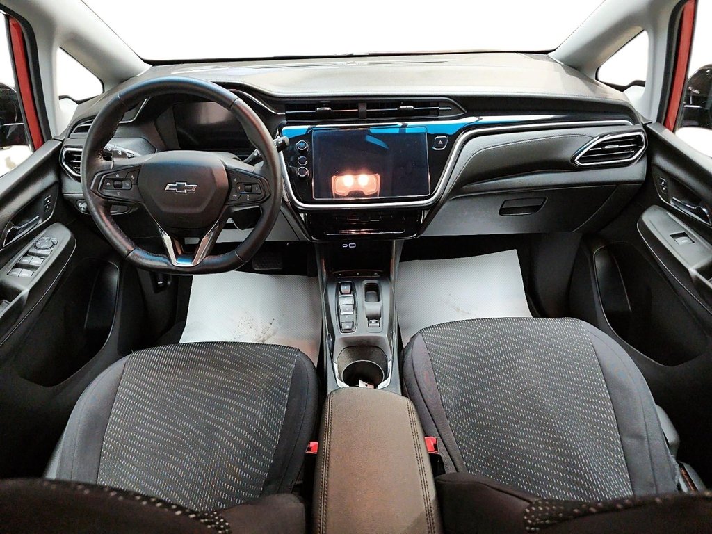 2023 Chevrolet Bolt EV 1LT in Jonquière, Quebec - 10 - w1024h768px