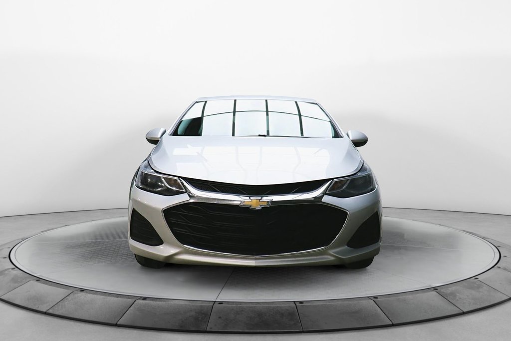 Chevrolet Cruze  2019 à Baie-Comeau, Québec - 3 - w1024h768px