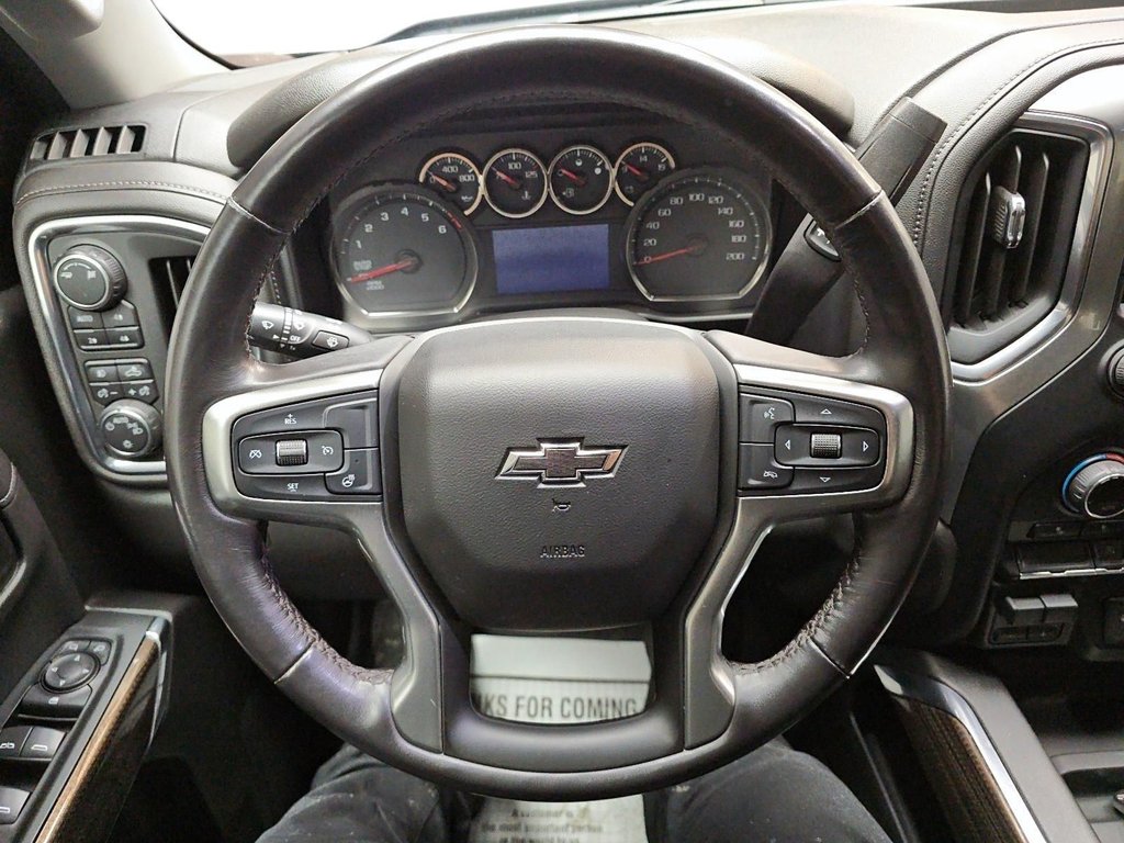 2019 Chevrolet Silverado 1500 in Baie-Comeau, Quebec - 11 - w1024h768px