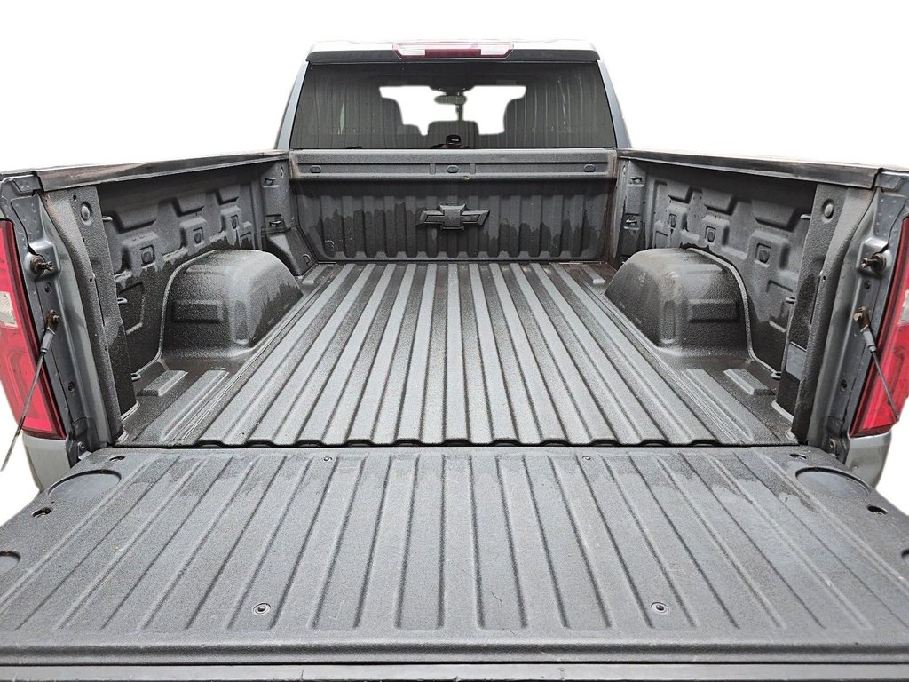 2019 Chevrolet Silverado 1500 in Baie-Comeau, Quebec - 16 - w1024h768px