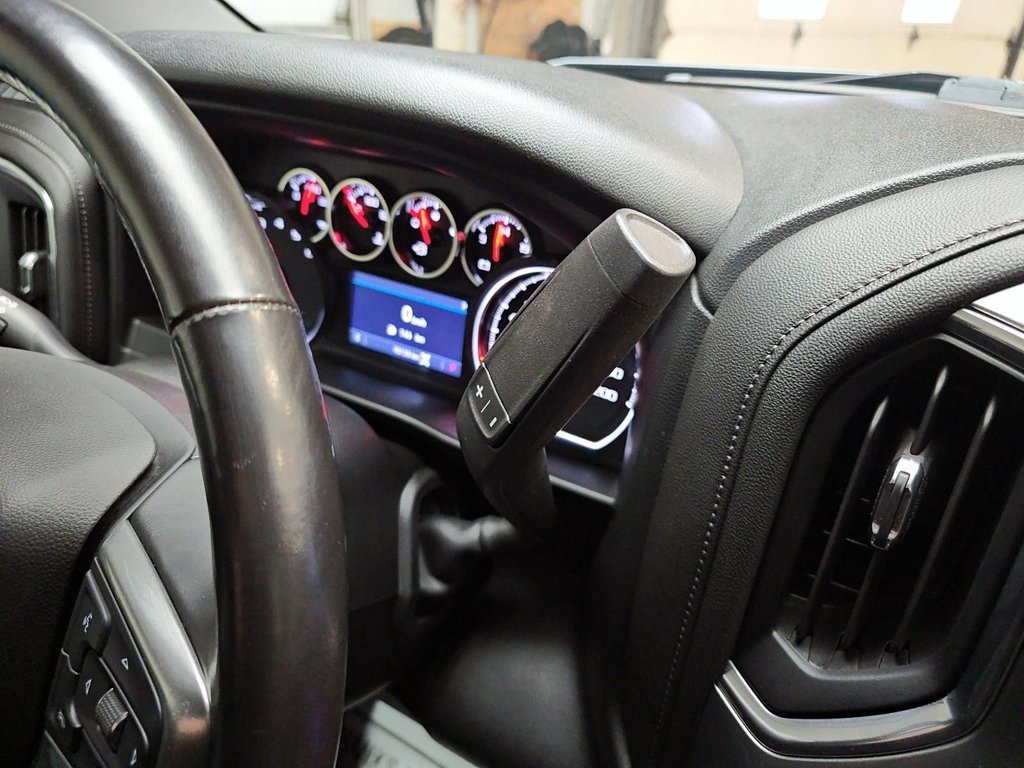 2019 Chevrolet Silverado 1500 in Baie-Comeau, Quebec - 14 - w1024h768px