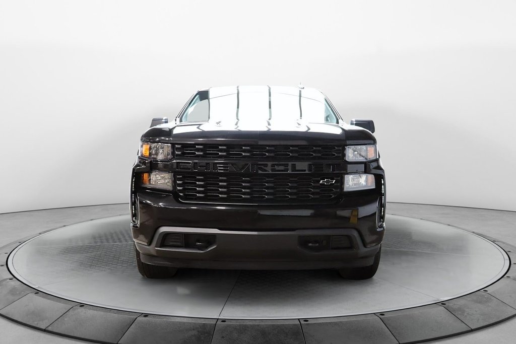 2020  Silverado 1500 Custom V8 5.3L in Chicoutimi, Quebec - 3 - w1024h768px