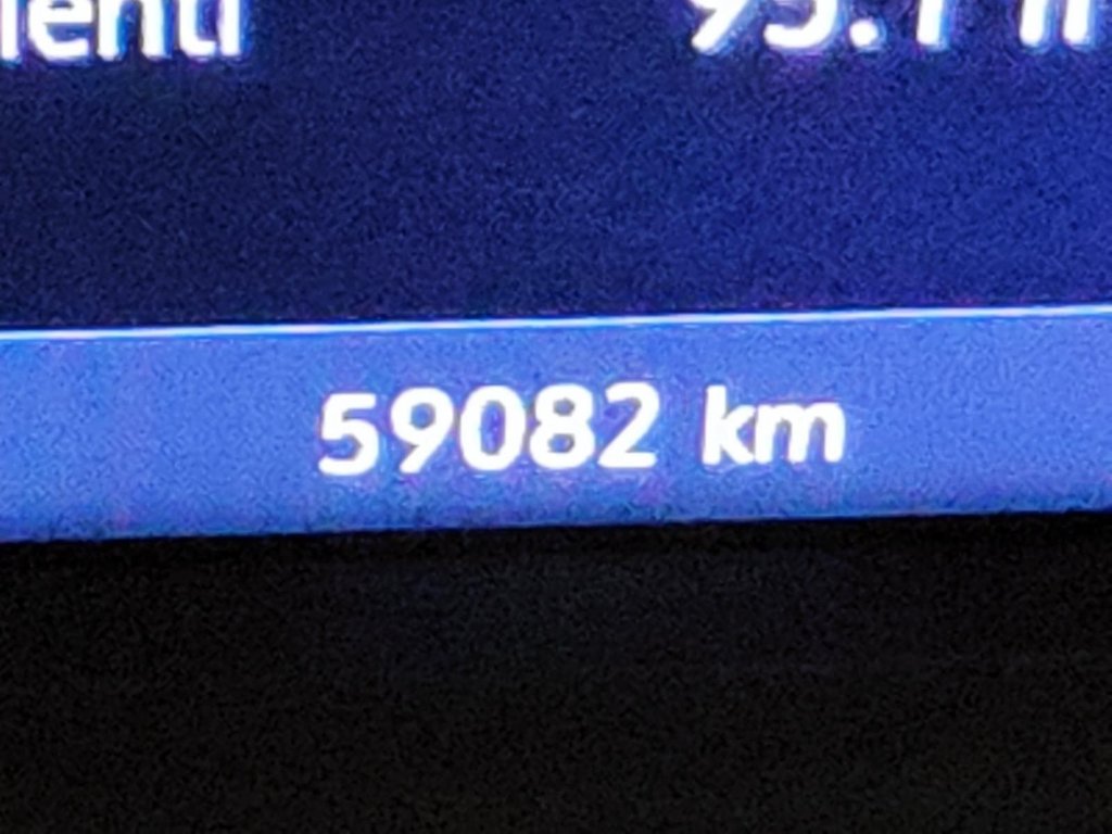 2020 Chevrolet Silverado 1500 LT in Jonquière, Quebec - 13 - w1024h768px
