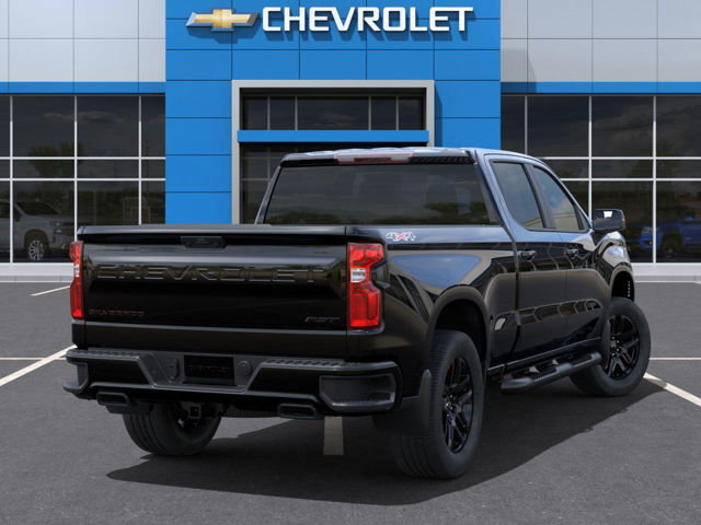 Chevrolet Silverado 1500  2024 à Jonquière, Québec - 4 - w1024h768px