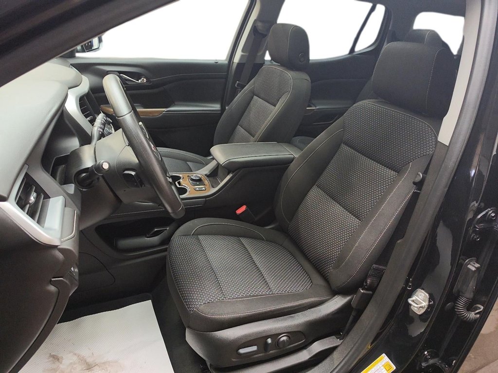 2023 GMC ACADIA Élévation in Chicoutimi, Quebec - 9 - w1024h768px