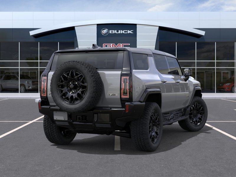 2026 GMC Hummer EV SUV in Jonquière, Quebec - 4 - w1024h768px