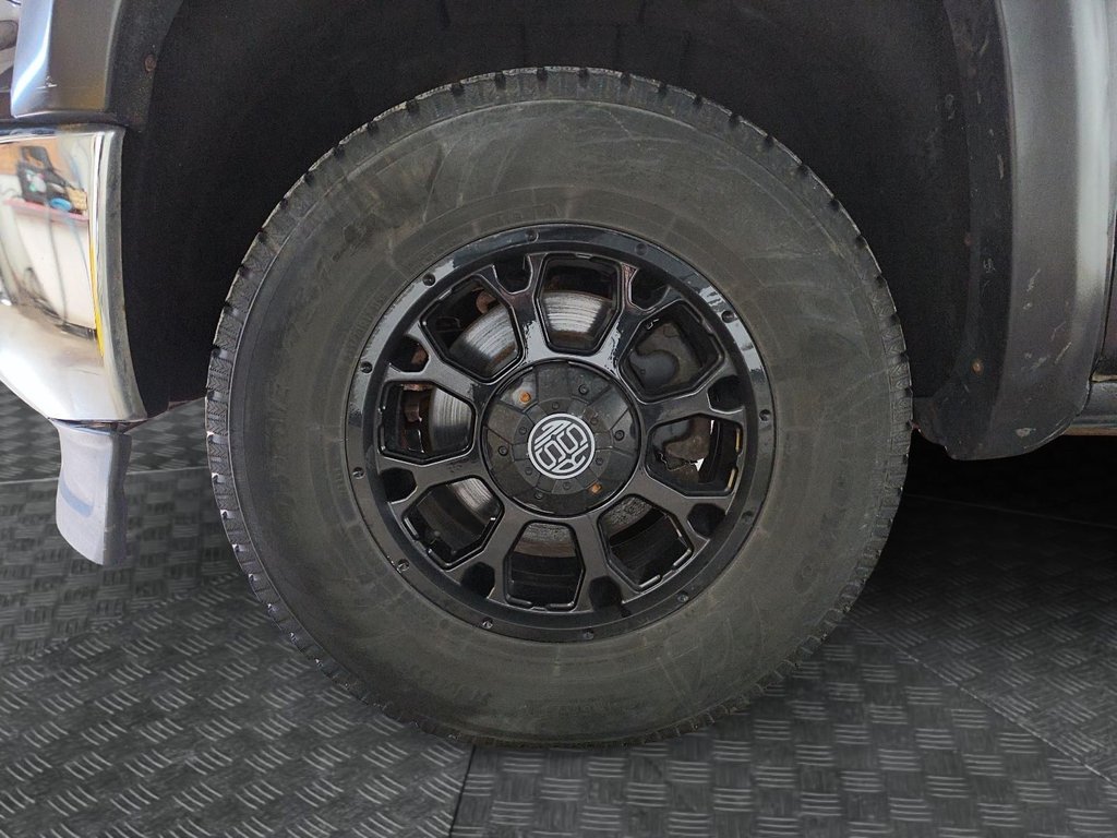 2015 GMC SIERRA 1500 in Sept-Îles, Quebec - 6 - w1024h768px