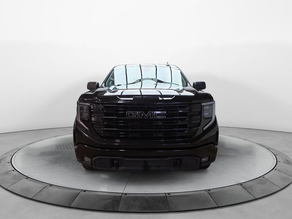 2023 GMC SIERRA 1500 Élévation in Chicoutimi, Quebec - 2 - w1024h768px