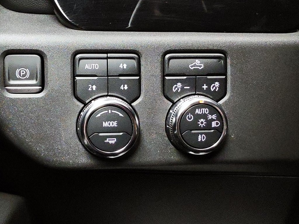 2023 GMC SIERRA 1500 Élévation in Chicoutimi, Quebec - 16 - w1024h768px
