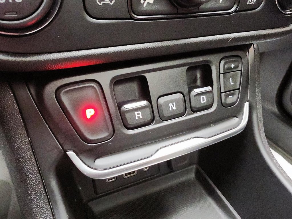 GMC TERRAIN  2020 à Jonquière, Québec - 17 - w1024h768px
