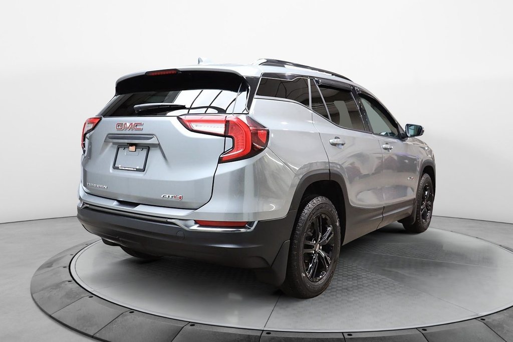 2023 GMC Terrain in Jonquière, Quebec - 6 - w1024h768px