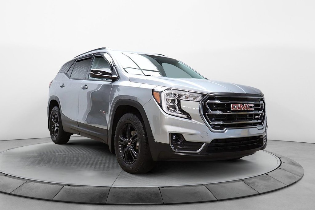 2023 GMC Terrain in Jonquière, Quebec - 2 - w1024h768px