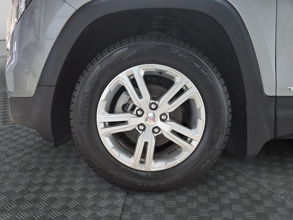 2023 GMC Terrain in Jonquière, Quebec - 7 - w1024h768px