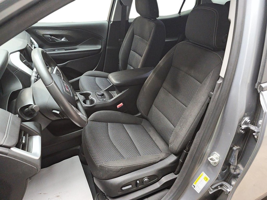 2023 GMC Terrain in Jonquière, Quebec - 9 - w1024h768px