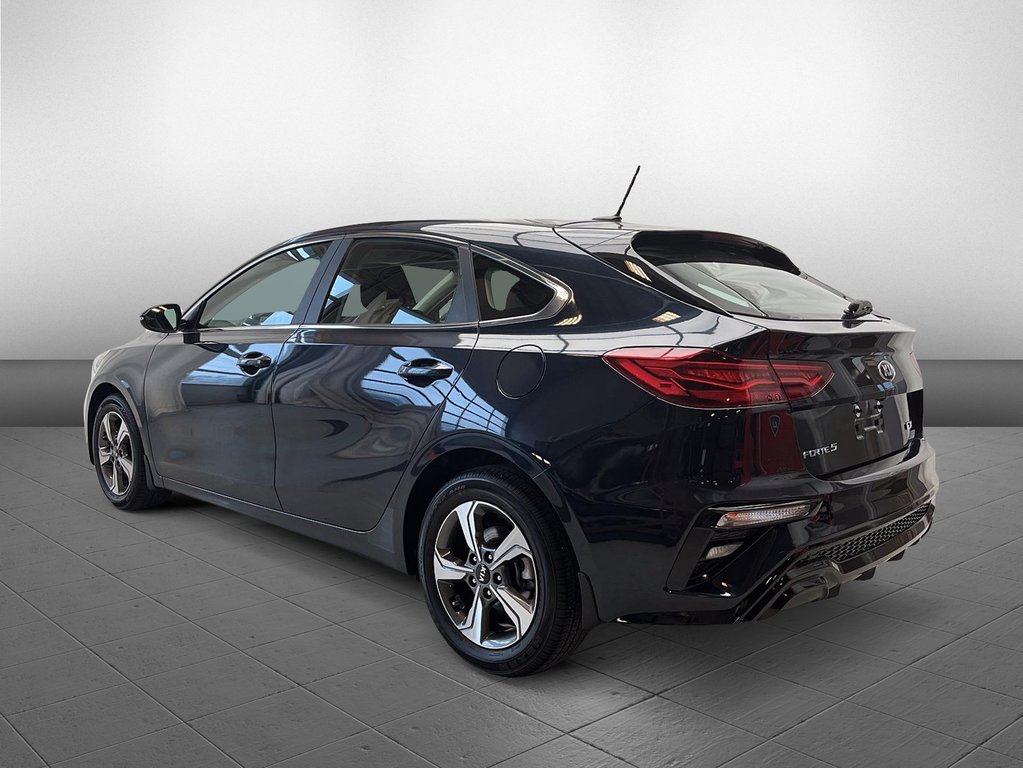 2021 Kia Forte5 in Sept-Îles, Quebec - 4 - w1024h768px