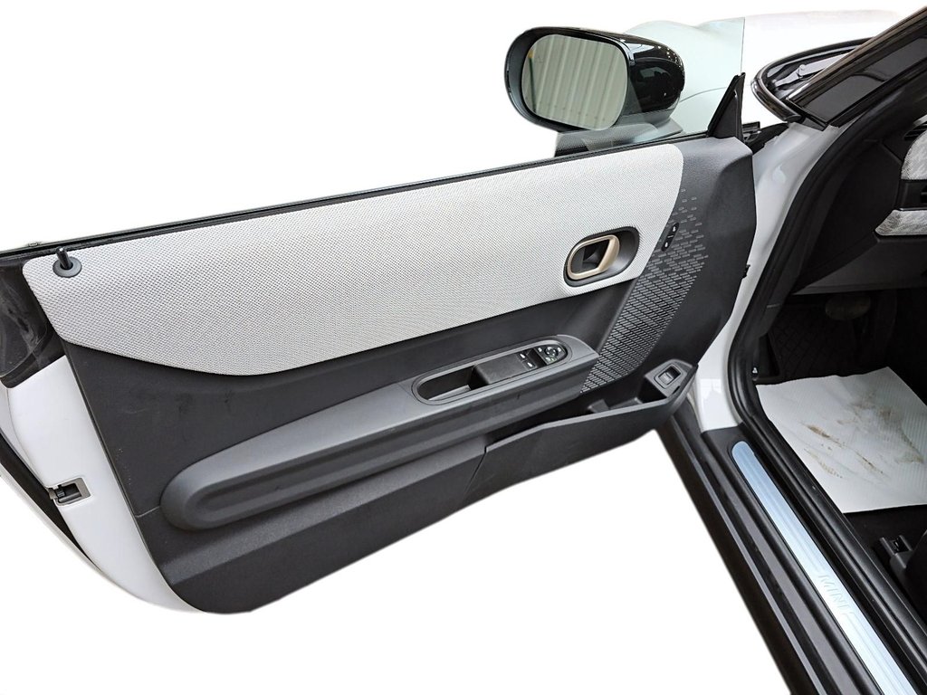 MINI 3 Door  2025 à Jonquière, Québec - 11 - w1024h768px