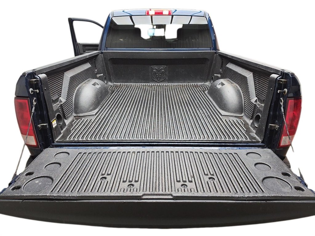 Ram 1500 Classic  2023 à Jonquière, Québec - 17 - w1024h768px
